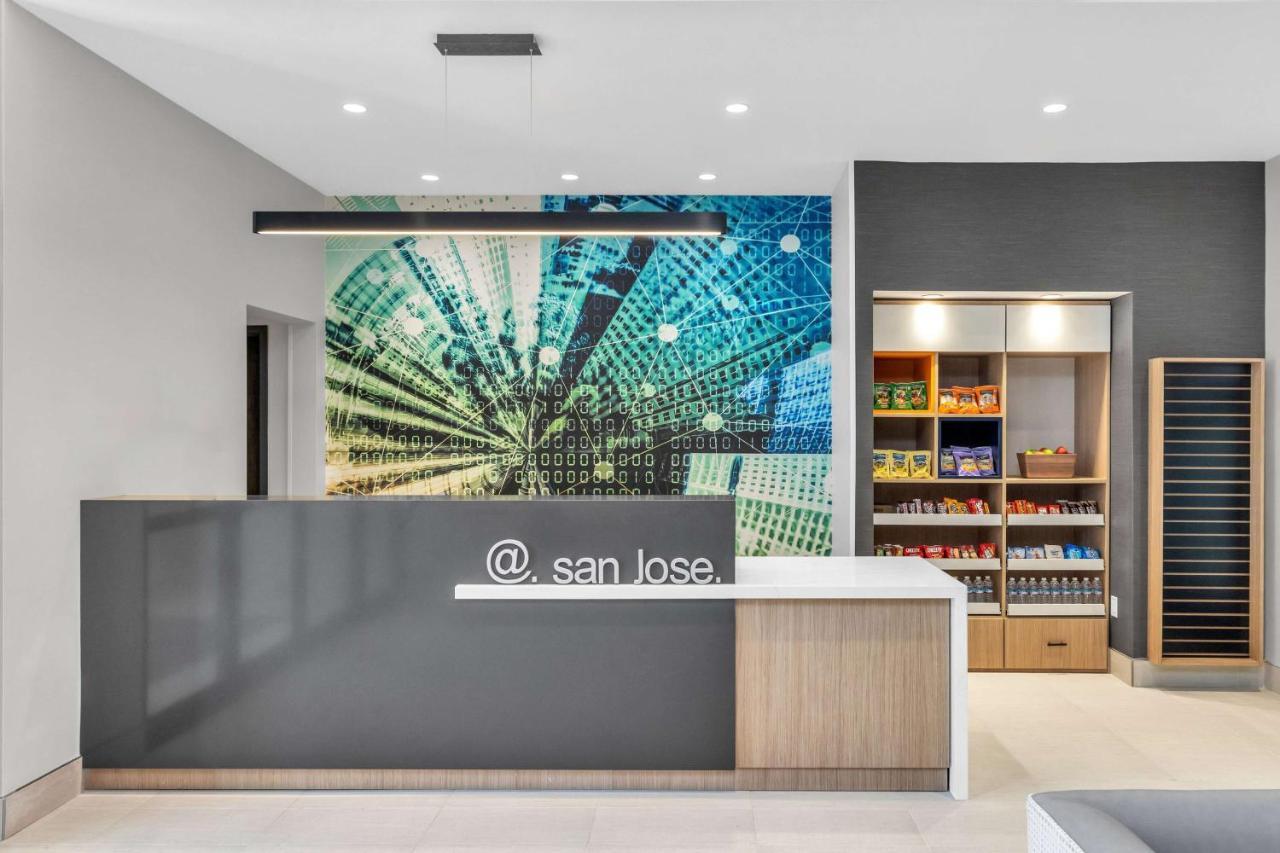 La Quinta Inn & Suites By Wyndham San Jose Airport-Downtown 외부 사진