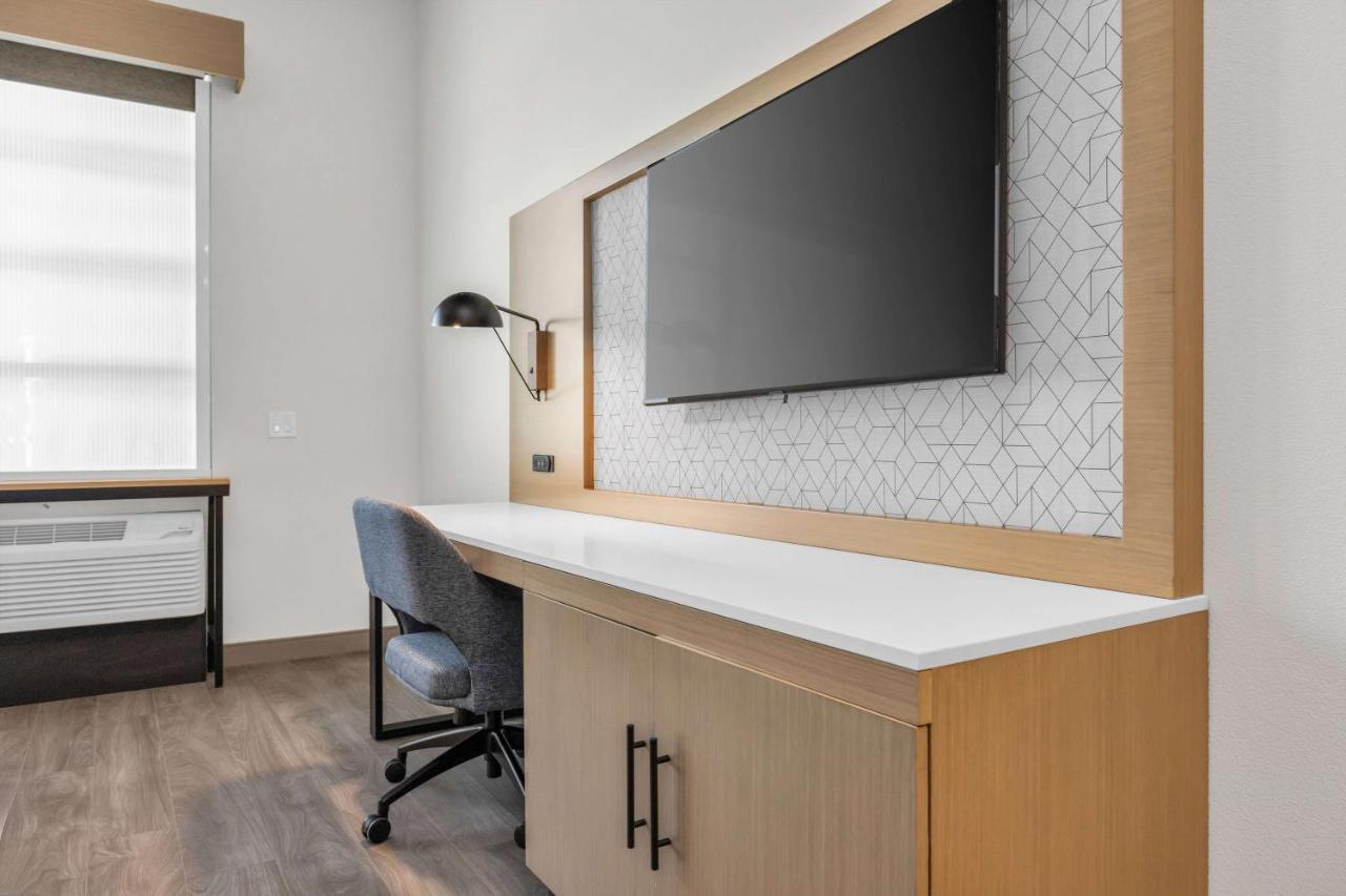 La Quinta Inn & Suites By Wyndham San Jose Airport-Downtown 외부 사진