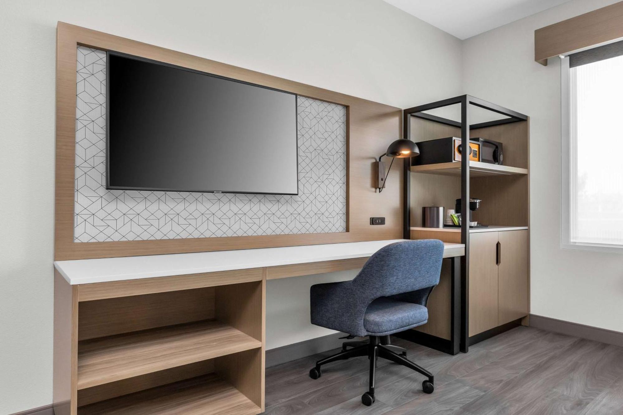 La Quinta Inn & Suites By Wyndham San Jose Airport-Downtown 외부 사진