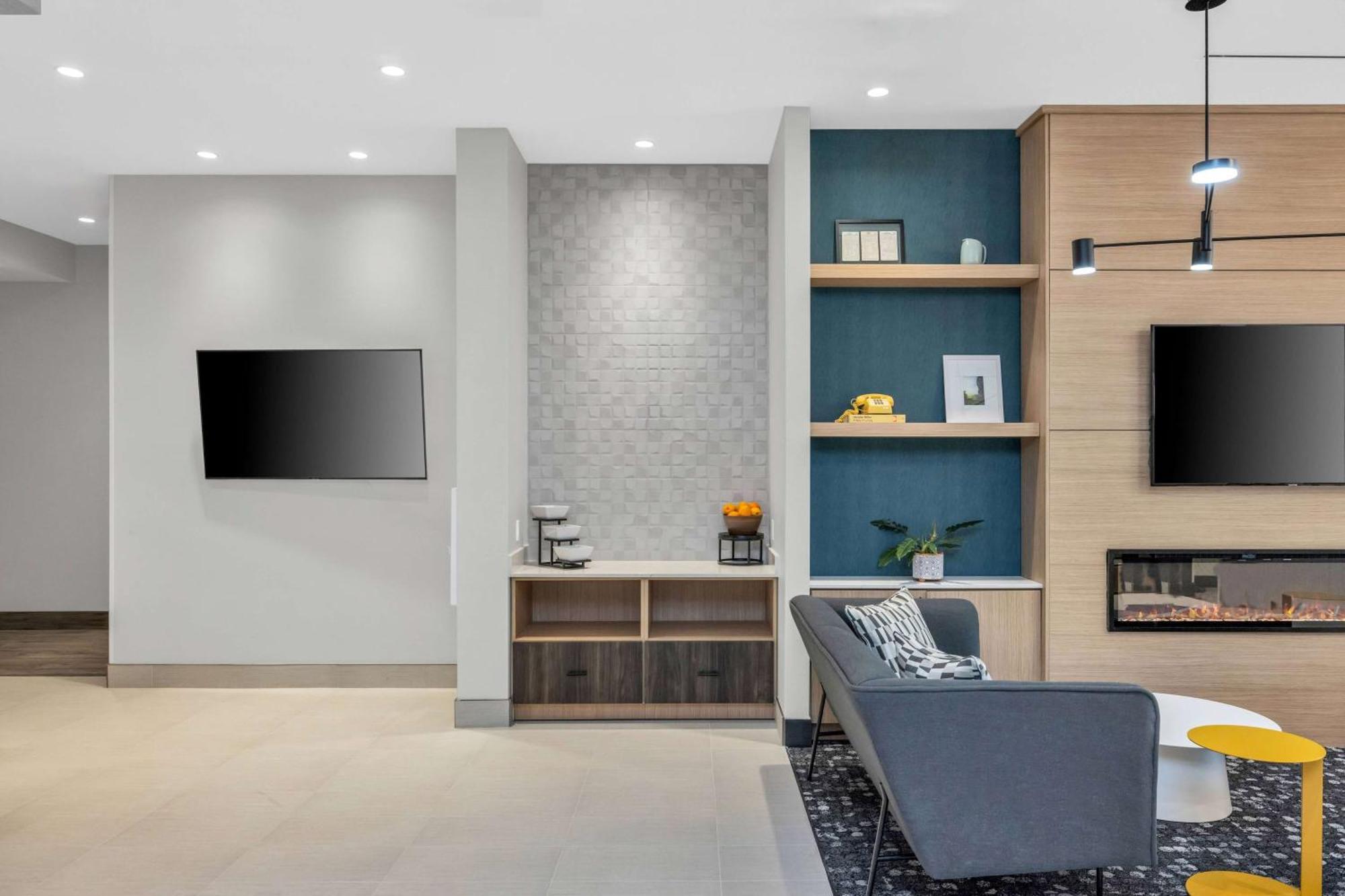 La Quinta Inn & Suites By Wyndham San Jose Airport-Downtown 외부 사진